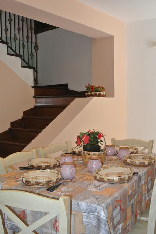 B&B Casa Antonia Trentinara Extérieur photo