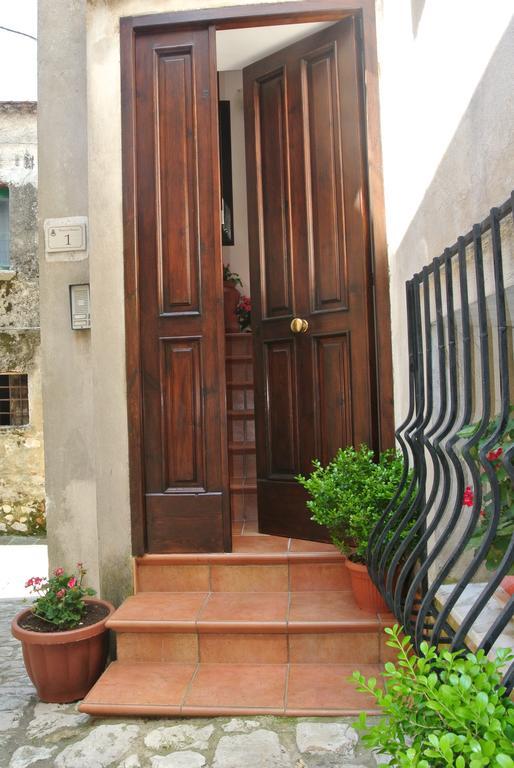B&B Casa Antonia Trentinara Extérieur photo